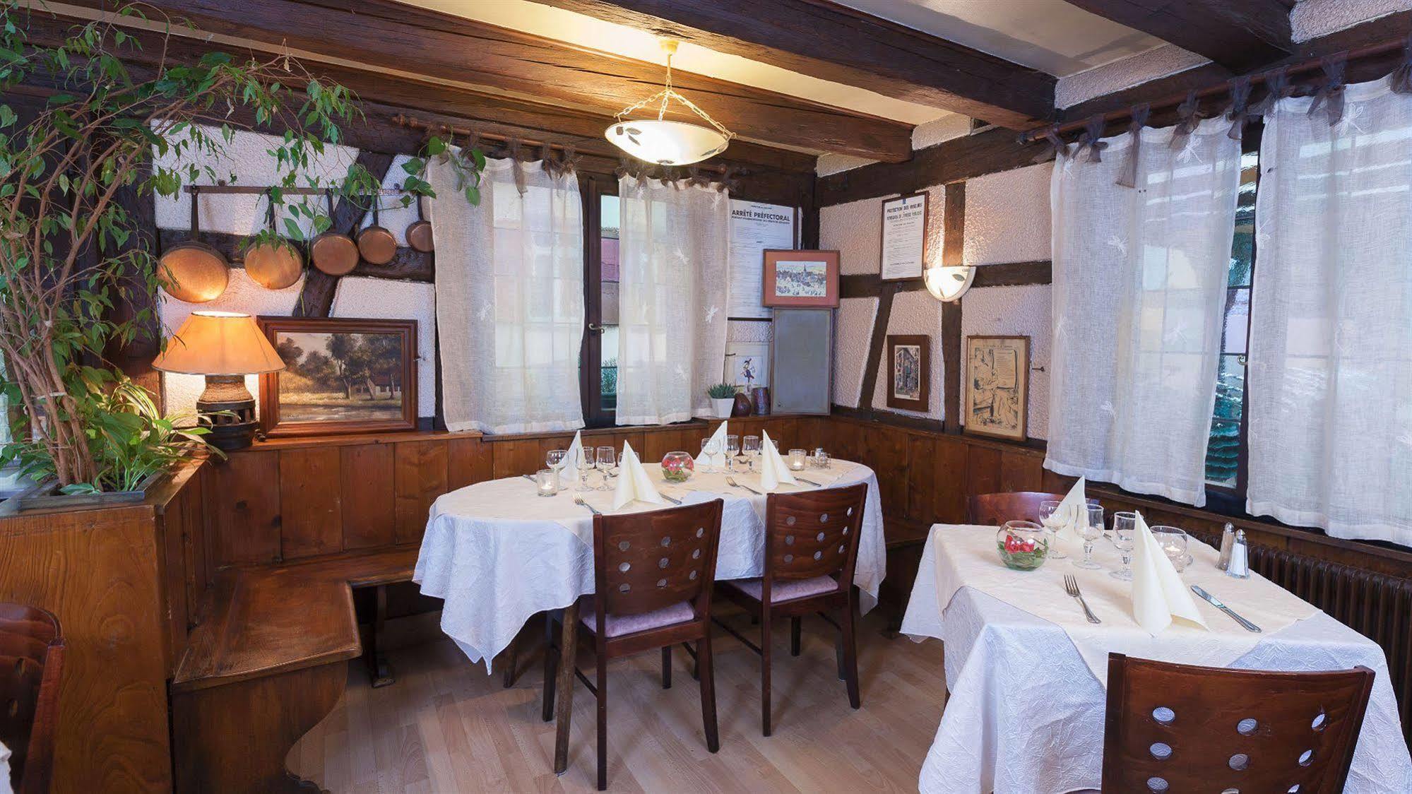 Hotel Restaurant Au Cygne Eschau Esterno foto